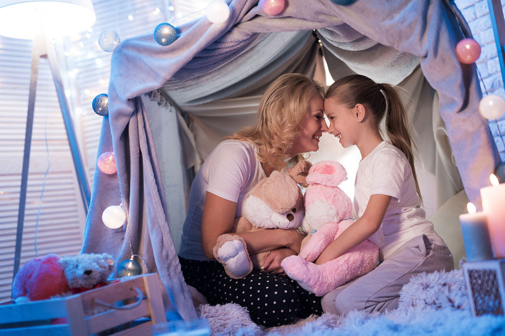 How To Build a Blanket Fort: For Kids and Adults Delilah Home