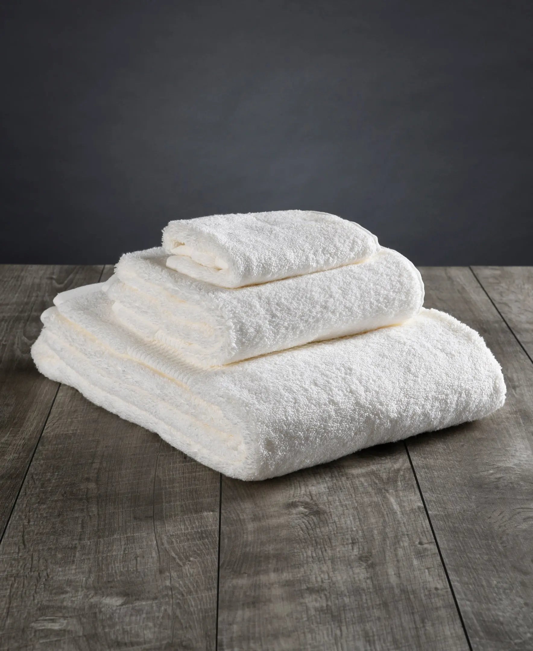 100% Organic Cotton Bath Towels Collection Delilah Home